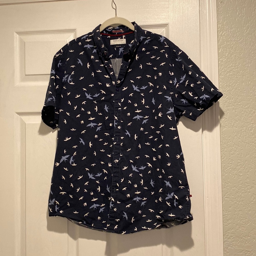 Men’s short sleeve shirt